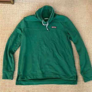 Vineyard Vines women’s pullover. Medium